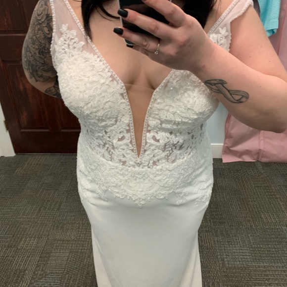 Esssance of Australia wedding dress - Picture 10 of 10